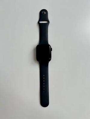 Apple Watch 7 45mm Bild 1