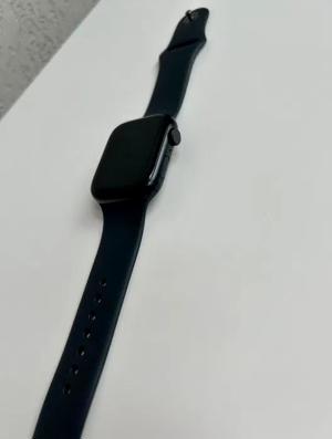 Apple Watch 7 45mm Bild 4