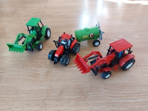 3 Traktoren  Bild 4