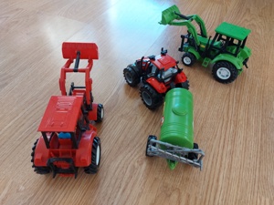 3 Traktoren  Bild 2