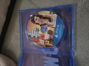 Grand Theft Auto V Premium Ed. PS4 Bild 2