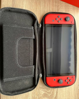 Nintendo Switch OLED (3 Monate alt) Bild 9