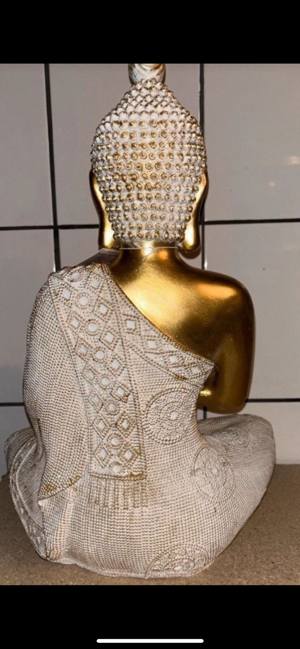 Buddha XXL sitzend  Bild 8