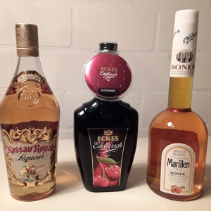 Alkohol Liköre Nassau Royal Eckes Edelkirsch Roner Marillen-Likör Bild 1
