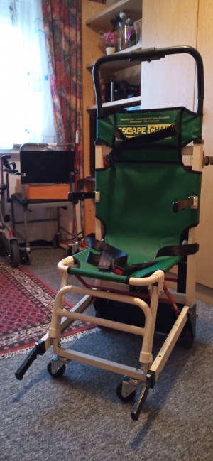 Escape Chair Volt, elektrischer Treppen-Raupen-Transportstuhl Bild 2