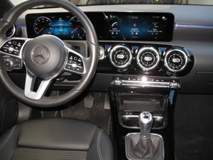 Mercedes 180 AJB Bild 3