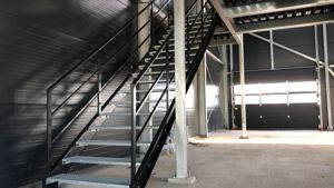 Stahlhalle Gewerbehalle Werkstatt Mehrzweckhalle Bild 8