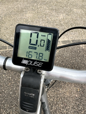 nur 167 Km !! e bike Gazelle Arroyo mittelmotor Accu Gold  Bild 6