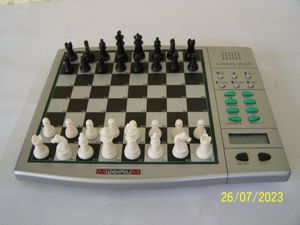 Schachspiel Schachbrett Schachcomputer Bedienungsanleitung Originalverpackung