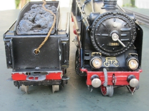märklin 20 volt dampflokomotive HR 70 12920 mit 4 achs. tender spur 0 Bild 7