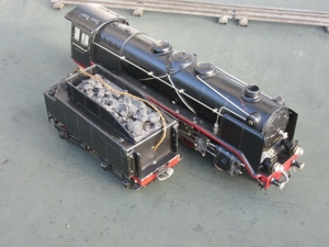 märklin 20 volt dampflokomotive HR 70 12920 mit 4 achs. tender spur 0 Bild 9