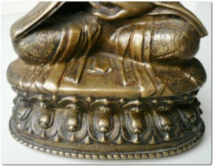 Asiatika Bronze-Figur Tibet 17. Jh Bild 3