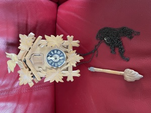 Kuckucksuhren 2 Stück leicht überholungsbedürftig  Bild 4
