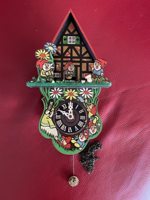 Kuckucksuhren 2 Stück leicht überholungsbedürftig  Bild 6