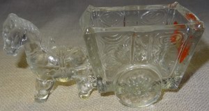 CT WMF die Glasidee CT WMF die Glasidee Glasdekoration Pferd mit Wagen aus Glas 12x5 H5 kaum einwand