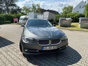 BMW 520 520d xDrive Touring Aut. Luxury Line Bild 1