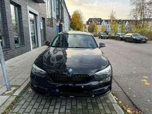 BMW 118 BMW 118i Advantage Bild 2