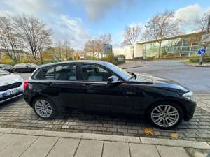 BMW 118 BMW 118i Advantage Bild 3