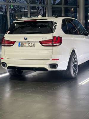 BMW X5 xDrive40d M Sport-Aut.STH. .H. up pano BMW Garanti Bild 2