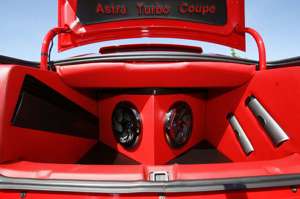 Opel Astra Astra 2.0 16V Turbo Coupe Linea Rossa Bild 5