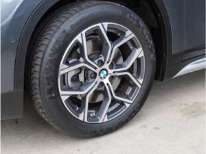 BMW X1 xDrive25exLine+Navi+DAB+LED+SHZ+Temp+PDCv+h Bild 5