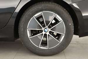 BMW 318 i Limousine Advantage Tempomat/DAB+/4xPDC/SHZ Bild 4