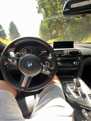BMW 330 i M Sport Shadow Line Automatik Bild 5