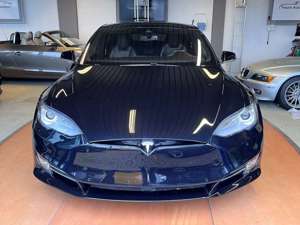 Tesla Model S Bild 2