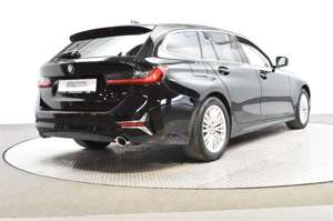 BMW 320 d T. Luxury Line Sportsitze+DrivAss.Prof+H/K+ Bild 2