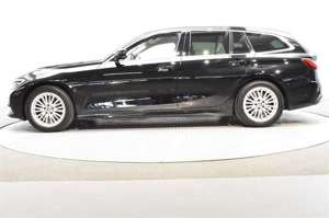 BMW 320 d T. Luxury Line Sportsitze+DrivAss.Prof+H/K+ Bild 3