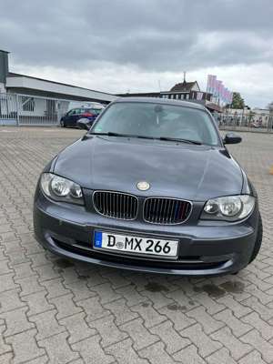 BMW 118 118d Bild 3