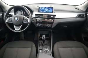 BMW X1 sDrive18i Advantage Tempomat/NAVI/DAB/Lordose Temp Bild 3