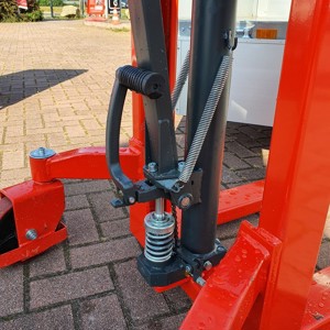 Gabelstapler & Kran mit manuellem Antrieb, max. Hubhöhe 1610 mm, max. Tragfähigkeit 500kg Bild 7