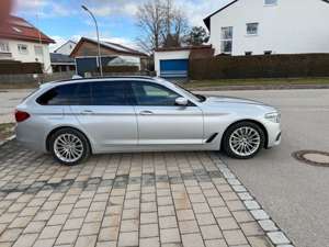 BMW 530 530d Touring Aut. Sport Line, HuD, Standh., Panor. Bild 3