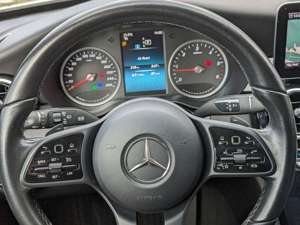 Mercedes-Benz C 220 T d 4MATIC NAVI LEDER LED AHK 80tKM! Bild 5