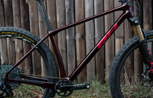 BH ULTIMATE 7.7 Mountainbike Fahrrad schwarz-rot NEU - Originalverpackt! Bild 1