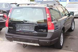 Volvo XC70 2.4T AWD Comfort Klimaaut.*Navi*Leder*AHK Bild 5