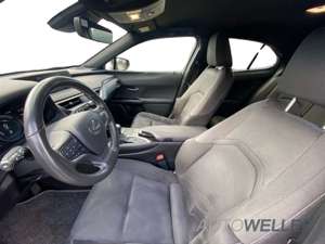 Lexus UX 250h Style Edition *CarPlay*LED*Kamera*SHZ* Bild 5