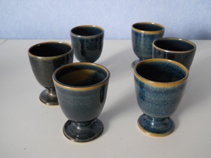 Edle Trinkbecher Keramik blau.Signoret,Saftbecher, Bild 1
