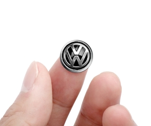2xAutoschlüssel Aufkleber VW Logo  Bild 1