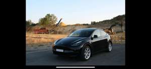 Tesla Model Y Long Range Dual Motor AWD Bild 1
