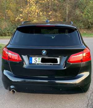 BMW 225 xe + Leder + Kamera + sehr guter Zustand Bild 4