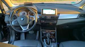 BMW 225 xe + Leder + Kamera + sehr guter Zustand Bild 5