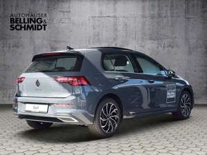 Volkswagen Golf VIII 1.5TSI Sport Edition Pano IQ-Light Navi Bild 3