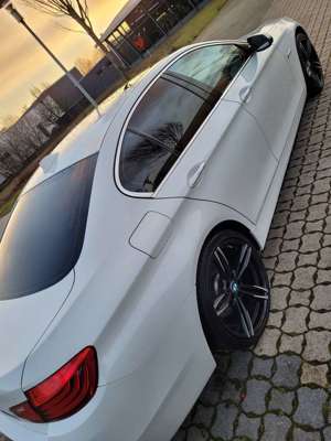 BMW 520 5er 520d xDrive Aut. Luxury Line Bild 5
