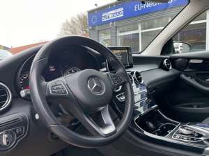 Mercedes-Benz GLC 220 d 4Matic Scheckheft 1.Hand Klima Navi Bild 4