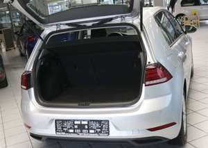 Volkswagen Golf Trendline Navi,Klima,Sitzhzg,PDC,Bluetooth Bild 3