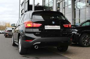 BMW X1 sDrive18i Advantage Navi. PDC. SH. DAB. Navi. PDC. Bild 4
