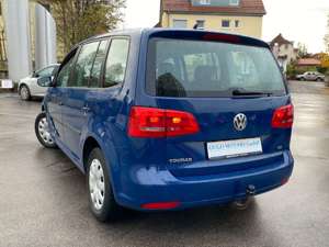 Volkswagen Touran 1.6 TDI AUTOMATIK / AHK / SITZHEIZUNG Bild 4