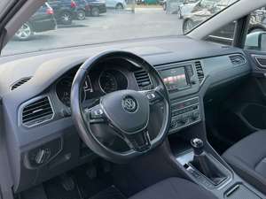 Volkswagen Golf Sportsvan 1.6 TDI Lounge Xen Pano AHK Sitzh Bild 5
